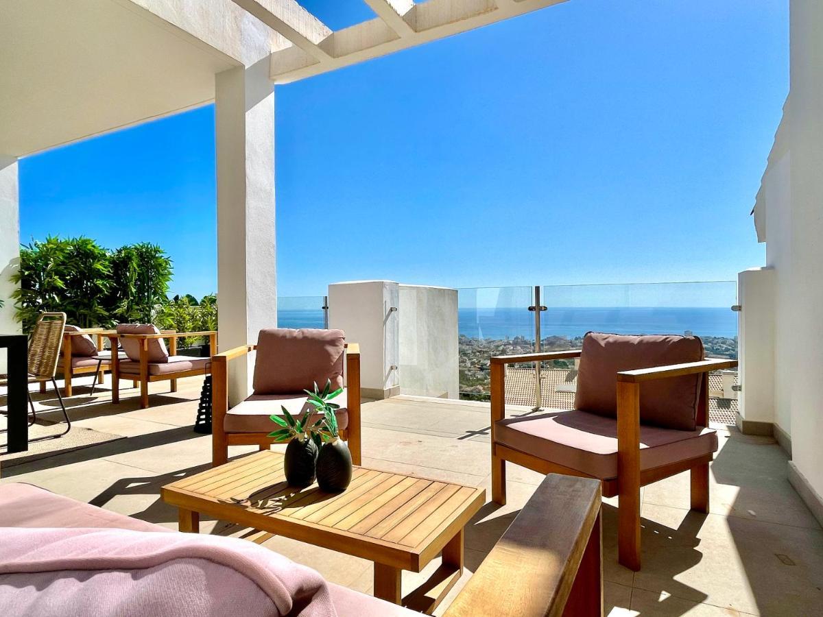Bayview - Unique Top Modern Duplex Penthouse With Sea Views And A Private Hot Tub By Solrentspain Apartment Benalmadena